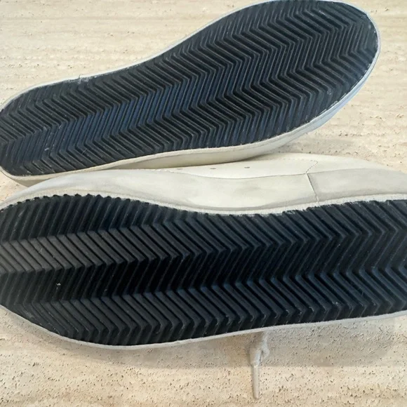 Golden Goose White and Gold Sneakers - Picture 7 of 7